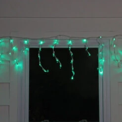 70 Green LED Wide Angle Icicle Christmas Lights - 5.25 Ft White Wire -Beauty Wreaths Shop britestar 39 724 77 3 20508.1667578255