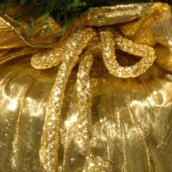 2’ Pre-lit Potted Majestic Fir Tree Artificial Christmas Tree In Gold Cloth Bag – Clear Lights -Beauty Wreaths Shop dnat mj3 24gdlo 1 4 88241.1667490640