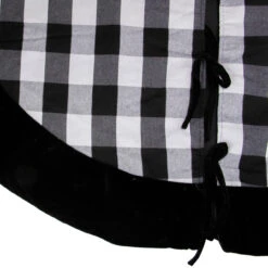48" Black And White Plaid Round Christmas Tree Skirt -Beauty Wreaths Shop dyno 2487133 1 63150.1667536102