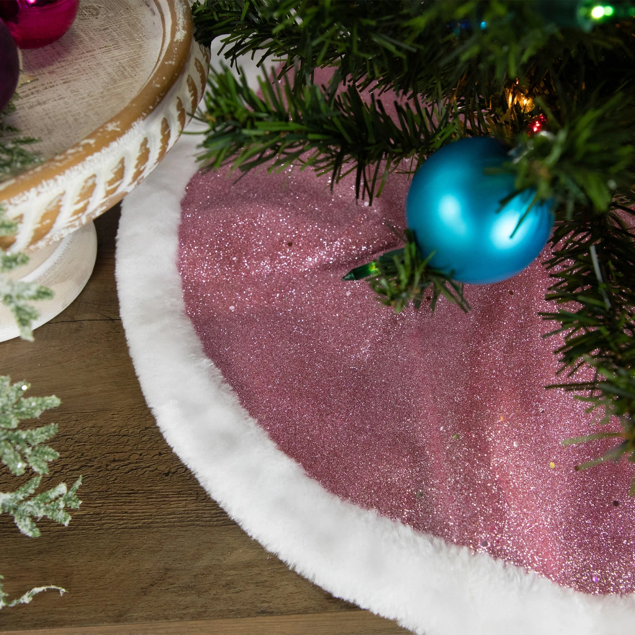 20" Pink Glittered Mini Christmas Tree Skirt With White Fur Trim 5 20" Pink Glittered Mini Christmas Tree Skirt With White Fur Trim - Image 3