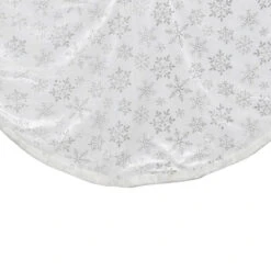48" Silver And White Snowflakes Christmas Tree Skirt -Beauty Wreaths Shop northlight20n90771 38535.1667573345