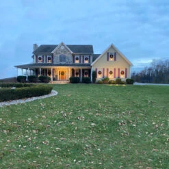 Canadian Pine Artificial Christmas Wreath, 30-Inch, Unlit 13 Canadian Pine Artificial Christmas Wreath, 30-Inch, Unlit -Beauty Wreaths Shop northlight20v04270 cxpic 3 48243.1678117652