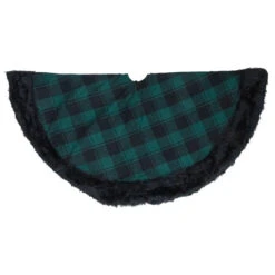 48" Green And Black Plaid Christmas Tree Skirt With Faux Fur -Beauty Wreaths Shop northlight fo26686 2 14031.1667530455