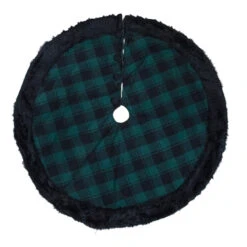 48" Green And Black Plaid Christmas Tree Skirt With Faux Fur -Beauty Wreaths Shop northlight fo26686 5 79384.1667530455