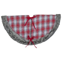 48" Red And White Plaid Christmas Tree Skirt With Snowflake -Beauty Wreaths Shop northlight fo26693 1new 74038.1667530458