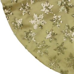 20" Gold Sequin Snowflake Pattern Mini Christmas Tree Skirt -Beauty Wreaths Shop northlight l85597 2 16505.1667491223