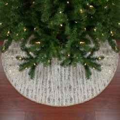 48" Cream And Gold Wood Grain Pattern And Faux Fur Christmas Tree Skirt