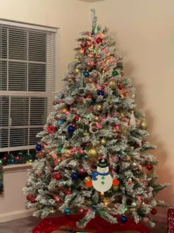 6' Medium Flocked Angel Pine Artificial Christmas Tree - Unlit -Beauty Wreaths Shop northlight v03978 cxpic 38569.1676305747