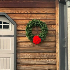 Canadian Pine Artificial Christmas Wreath, 30-Inch, Unlit 11 Canadian Pine Artificial Christmas Wreath, 30-Inch, Unlit -Beauty Wreaths Shop northlight v04270 cxpic 2 82975.1678117651